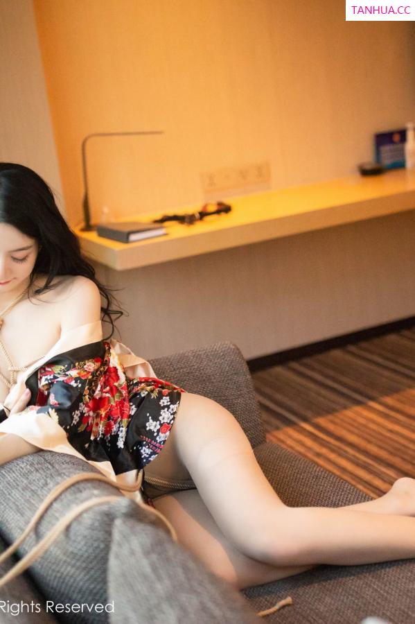 小琪  [XIUREN]高清写真图 2019.05.10 Angela喜欢猫第16张图片